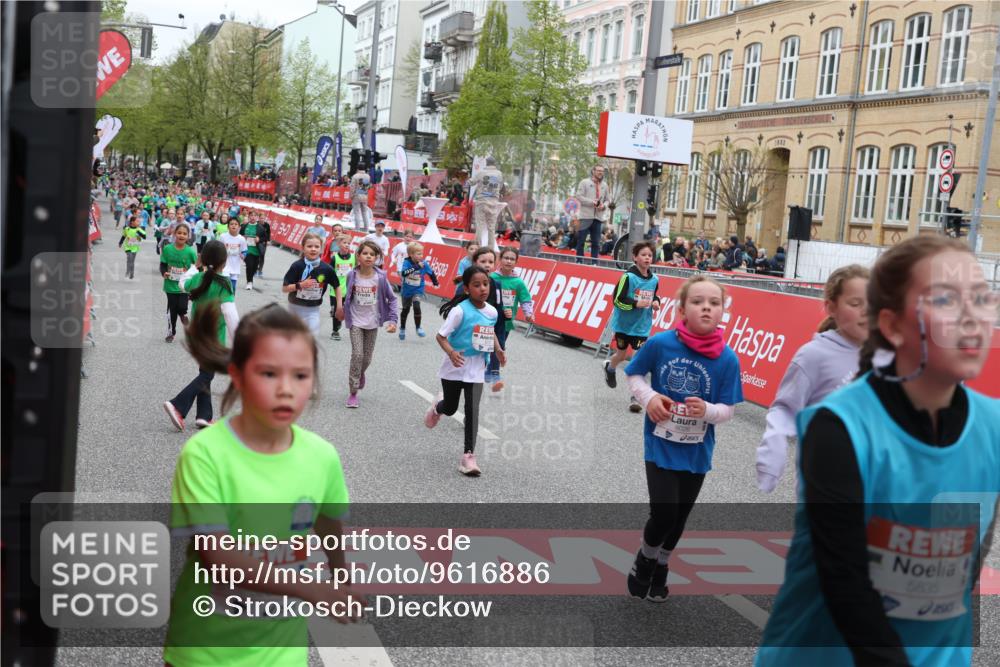 25.04.2026 - Das Zehntel Strokosch-Dieckow http://msf.ph/oto/9616886 25.04.2026 11:01:13 Ziel 5197, 5204, 5218, 5235, 5236, 5439, 5503, 5703, 5724, 5835, 5841, 5842, 5844, 5852, 5900, 6179, 6344, 6461, 6650, 6673, 6694, 7275, 7283, 7775, 7819, 7846, 8017, 8026, 8027 meine-sportfotos.de