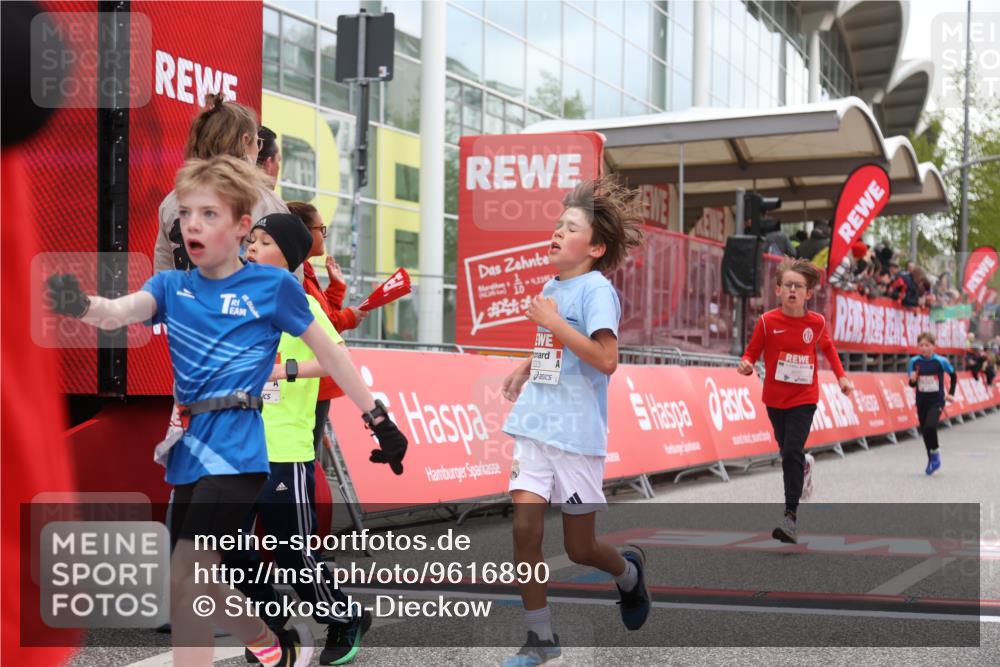 25.04.2026 - Das Zehntel Strokosch-Dieckow http://msf.ph/oto/9616890 25.04.2026 08:48:17 Ziel 1184, 1223, 1246, 2005, 2611, 3402, 4022, 4024, 4070 meine-sportfotos.de