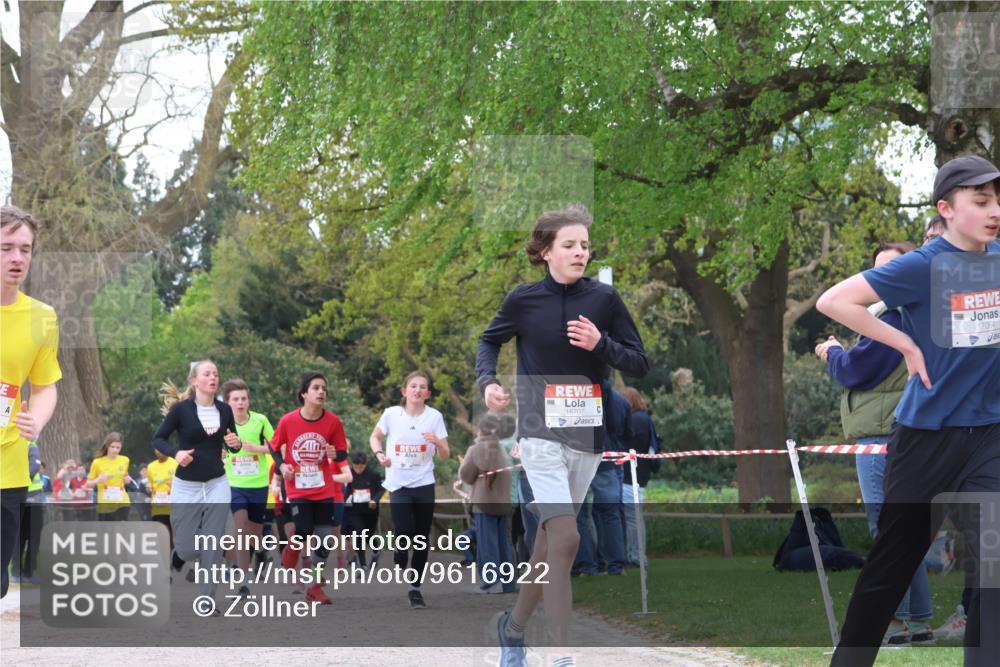 25.04.2026 - Das Zehntel Zöllner http://msf.ph/oto/9616922 25.04.2026 13:40:02 Laufen 8177, 16707, 17064 meine-sportfotos.de