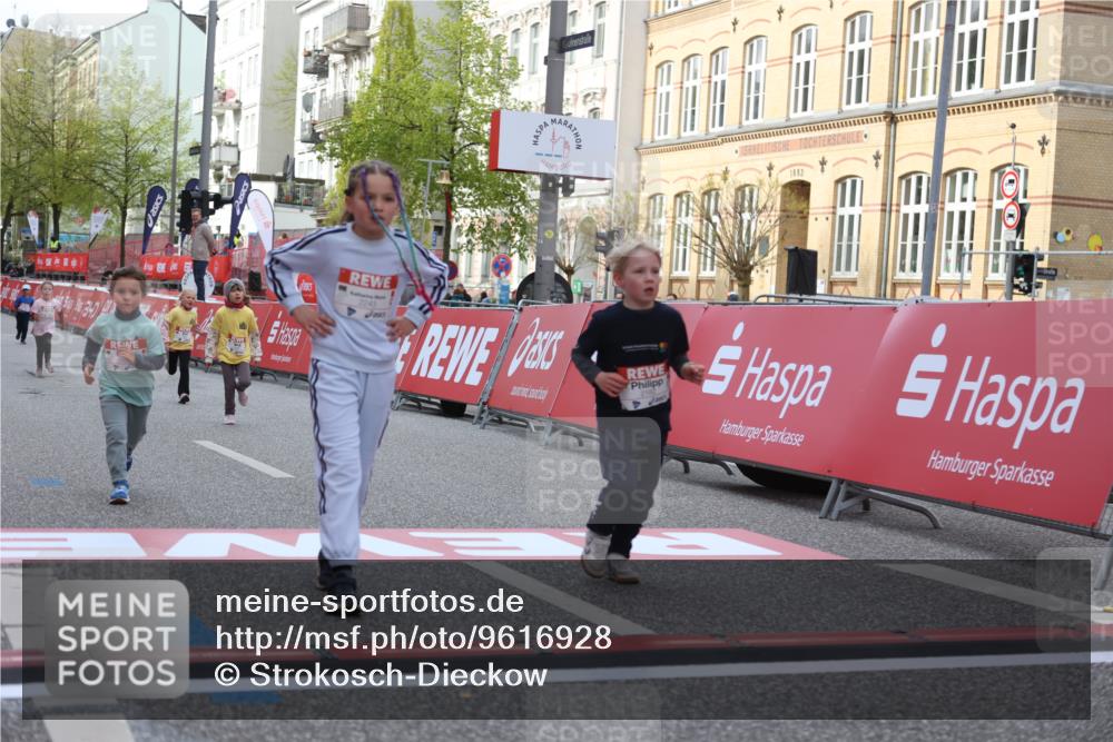 25.04.2026 - Das Zehntel Strokosch-Dieckow http://msf.ph/oto/9616928 25.04.2026 09:10:41 Ziel 1069, 1486, 2182, 2186, 2243, 2535 meine-sportfotos.de