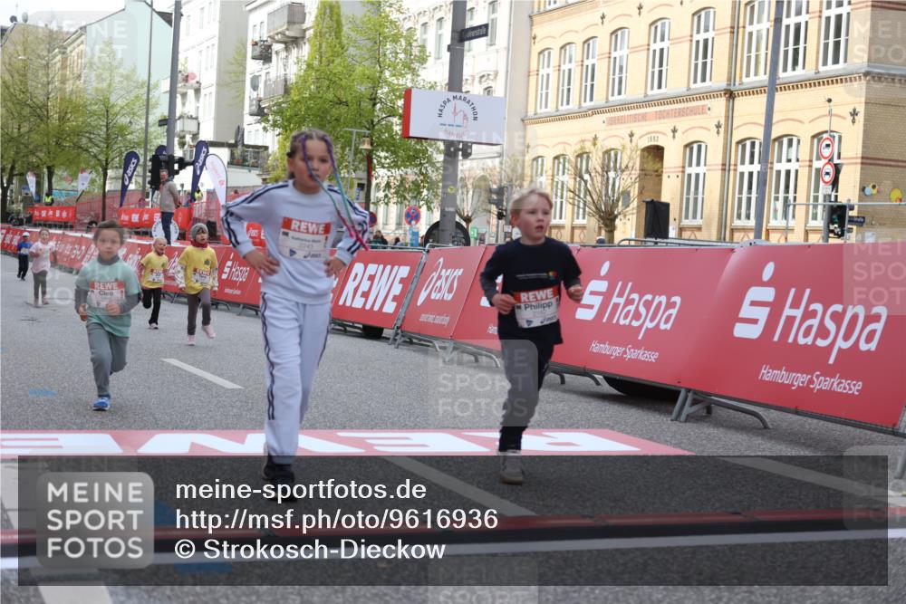 25.04.2026 - Das Zehntel Strokosch-Dieckow http://msf.ph/oto/9616936 25.04.2026 09:10:42 Ziel 1069, 1486, 2182, 2186, 2243, 2535 meine-sportfotos.de