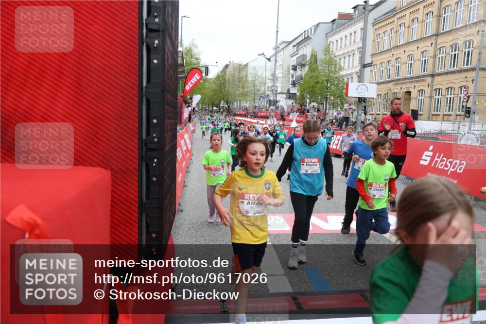 25.04.2026 - Das Zehntel Strokosch-Dieckow http://msf.ph/oto/9617026 25.04.2026 11:01:11 Ziel 5197, 5200, 5204, 5208, 5218, 5235, 5236, 5439, 5574, 5681, 5835, 5841, 5842, 5844, 5852, 5900, 6179, 6314, 6344, 6633, 6650, 6853, 7275, 7283, 7775, 7819, 7846, 8017, 8026, 8027 meine-sportfotos.de