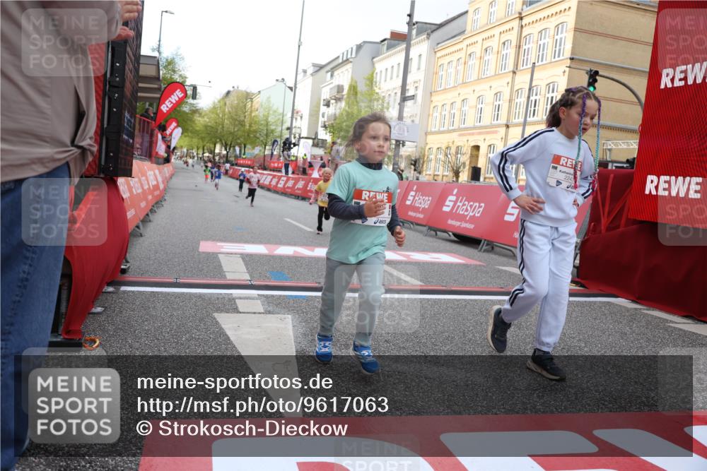 25.04.2026 - Das Zehntel Strokosch-Dieckow http://msf.ph/oto/9617063 25.04.2026 09:10:44 Ziel 1486, 1499, 1503, 2182, 2186, 2243 meine-sportfotos.de