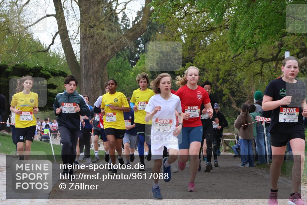25.04.2026 - Das Zehntel Zöllner http://msf.ph/oto/9617088 25.04.2026 13:40:08 Laufen 16057, 17449, 18327, 18024, 18178 meine-sportfotos.de
