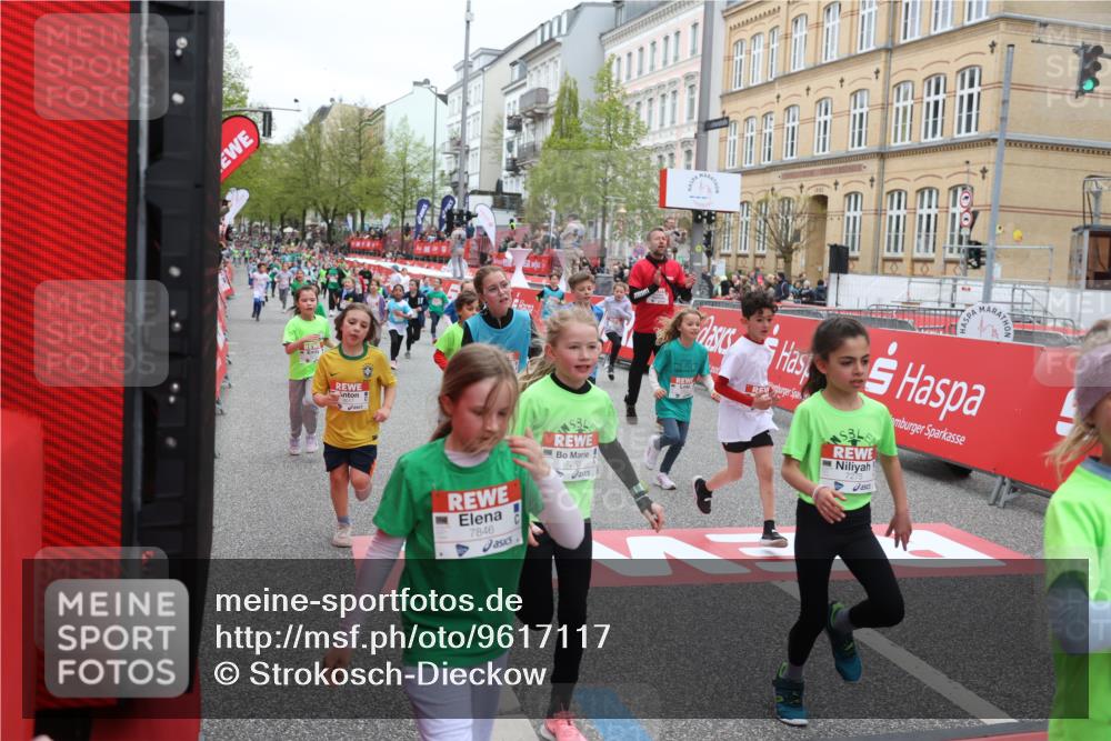 25.04.2026 - Das Zehntel Strokosch-Dieckow http://msf.ph/oto/9617117 25.04.2026 11:01:10 Ziel 5197, 5200, 5204, 5208, 5218, 5235, 5236, 5439, 5574, 5681, 5835, 5841, 5842, 5844, 5852, 5900, 6179, 6314, 6344, 6633, 6650, 6853, 7015, 7045, 7275, 7283, 7338, 7775, 7819, 7846, 8017 meine-sportfotos.de