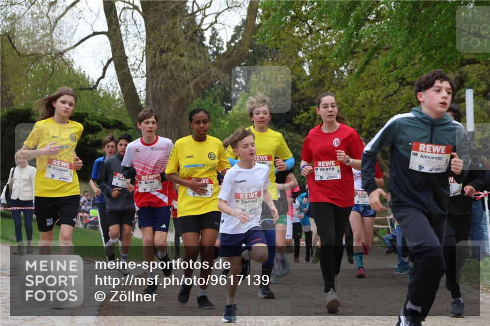 25.04.2026 - Das Zehntel Zöllner http://msf.ph/oto/9617139 25.04.2026 13:40:09 Laufen 17437, 15272, 15622, 16057 meine-sportfotos.de