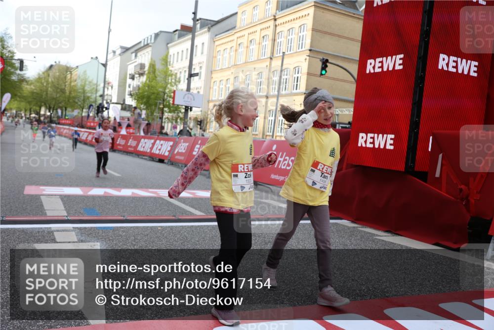 25.04.2026 - Das Zehntel Strokosch-Dieckow http://msf.ph/oto/9617154 25.04.2026 09:10:47 Ziel 1484, 1486, 1499, 1503, 2182, 2243 meine-sportfotos.de