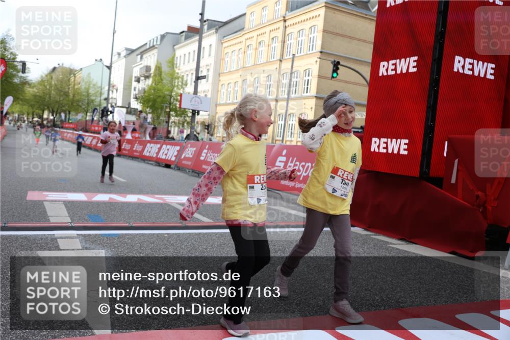 25.04.2026 - Das Zehntel Strokosch-Dieckow http://msf.ph/oto/9617163 25.04.2026 09:10:47 Ziel 1484, 1486, 1499, 1503, 2182, 2243 meine-sportfotos.de