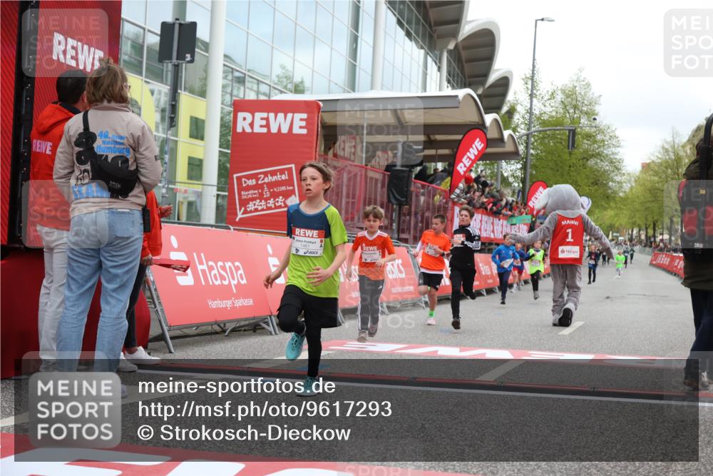 25.04.2026 - Das Zehntel Strokosch-Dieckow http://msf.ph/oto/9617293 25.04.2026 08:48:27 Ziel 1474, 2174 meine-sportfotos.de