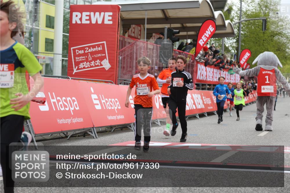 25.04.2026 - Das Zehntel Strokosch-Dieckow http://msf.ph/oto/9617330 25.04.2026 08:48:27 Ziel 1474, 2174 meine-sportfotos.de