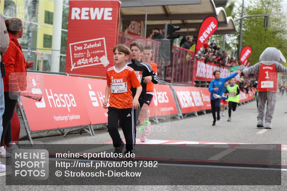 25.04.2026 - Das Zehntel Strokosch-Dieckow http://msf.ph/oto/9617382 25.04.2026 08:48:28 Ziel 1461, 1474, 2174, 2310 meine-sportfotos.de