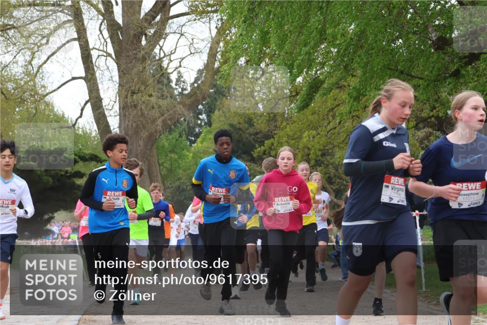 25.04.2026 - Das Zehntel Zöllner http://msf.ph/oto/9617395 25.04.2026 13:40:17 Laufen 17065, 17071 meine-sportfotos.de