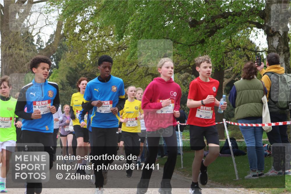 25.04.2026 - Das Zehntel Zöllner http://msf.ph/oto/9617441 25.04.2026 13:40:19 Laufen 18011, 5, 18307, 18306, 16886, 17141 meine-sportfotos.de