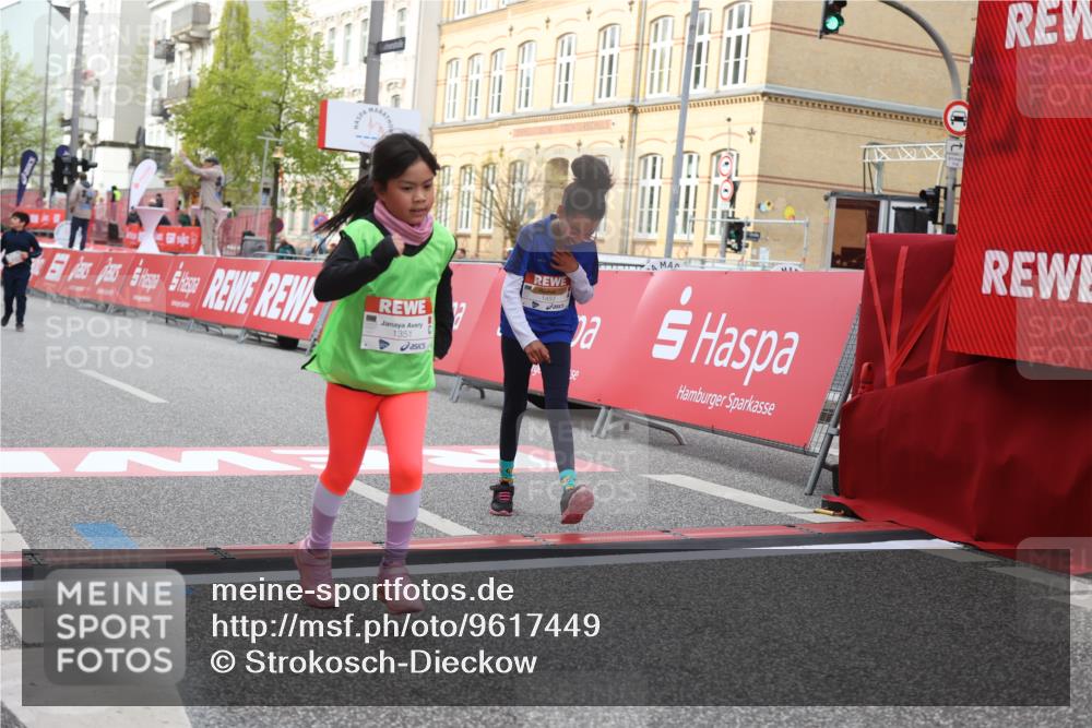 25.04.2026 - Das Zehntel Strokosch-Dieckow http://msf.ph/oto/9617449 25.04.2026 09:10:58 Ziel 1351, 1359, 1453, 2087, 2098 meine-sportfotos.de