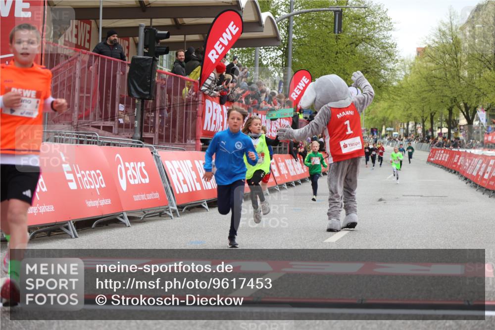 25.04.2026 - Das Zehntel Strokosch-Dieckow http://msf.ph/oto/9617453 25.04.2026 08:48:29 Ziel 1461, 1474, 1887, 2174, 2310 meine-sportfotos.de