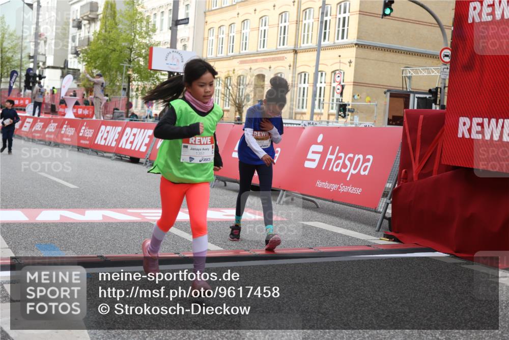25.04.2026 - Das Zehntel Strokosch-Dieckow http://msf.ph/oto/9617458 25.04.2026 09:10:58 Ziel 1351, 1359, 1453, 2087, 2098 meine-sportfotos.de