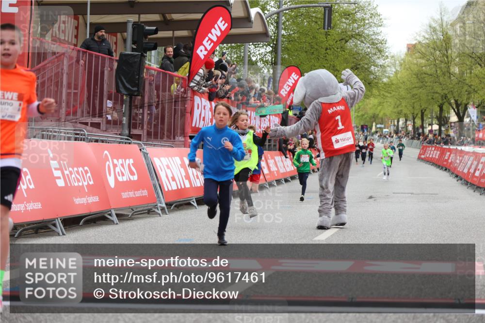 25.04.2026 - Das Zehntel Strokosch-Dieckow http://msf.ph/oto/9617461 25.04.2026 08:48:29 Ziel 1461, 1474, 1887, 2174, 2310 meine-sportfotos.de