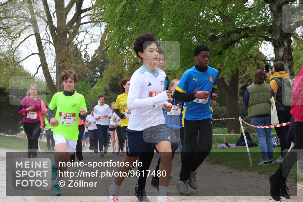 25.04.2026 - Das Zehntel Zöllner http://msf.ph/oto/9617480 25.04.2026 13:40:19 Laufen 18011, 6 meine-sportfotos.de