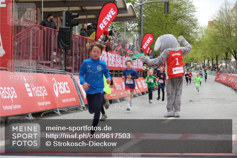 25.04.2026 - Das Zehntel Strokosch-Dieckow http://msf.ph/oto/9617503 25.04.2026 08:48:30 Ziel 1461, 1474, 1887, 2170, 2174, 2310 meine-sportfotos.de