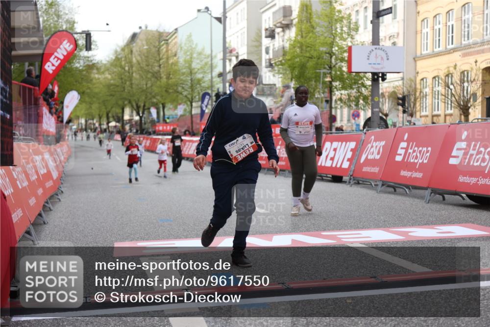 25.04.2026 - Das Zehntel Strokosch-Dieckow http://msf.ph/oto/9617550 25.04.2026 09:11:05 Ziel 1477 meine-sportfotos.de
