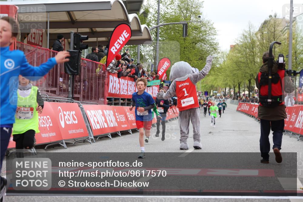 25.04.2026 - Das Zehntel Strokosch-Dieckow http://msf.ph/oto/9617570 25.04.2026 08:48:31 Ziel 1461, 1474, 1887, 2170, 2174, 2310 meine-sportfotos.de