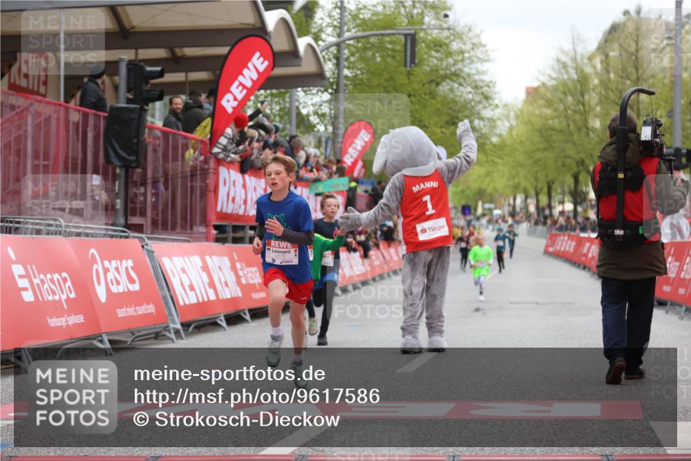 25.04.2026 - Das Zehntel Strokosch-Dieckow http://msf.ph/oto/9617586 25.04.2026 08:48:31 Ziel 1461, 1474, 1887, 2170, 2174, 2310 meine-sportfotos.de