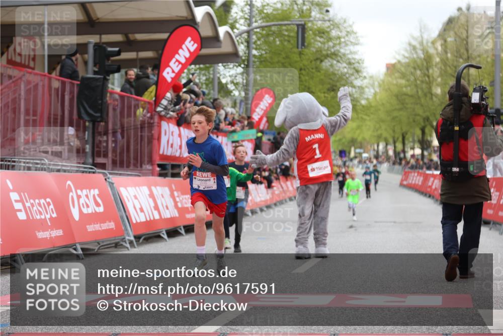 25.04.2026 - Das Zehntel Strokosch-Dieckow http://msf.ph/oto/9617591 25.04.2026 08:48:31 Ziel 1461, 1474, 1887, 2170, 2174, 2310 meine-sportfotos.de