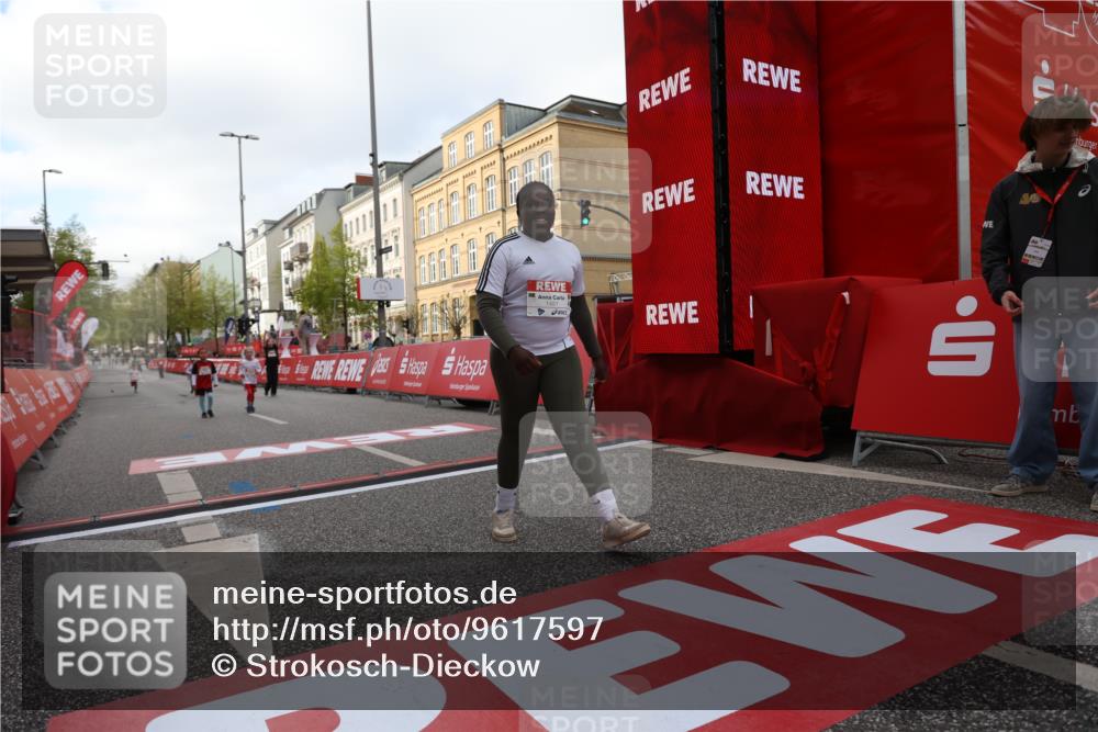 25.04.2026 - Das Zehntel Strokosch-Dieckow http://msf.ph/oto/9617597 25.04.2026 09:11:10 Ziel 1451, 1477 meine-sportfotos.de