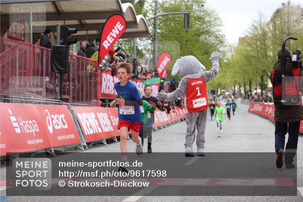 25.04.2026 - Das Zehntel Strokosch-Dieckow http://msf.ph/oto/9617598 25.04.2026 08:48:31 Ziel 1461, 1474, 1887, 2170, 2174, 2310 meine-sportfotos.de