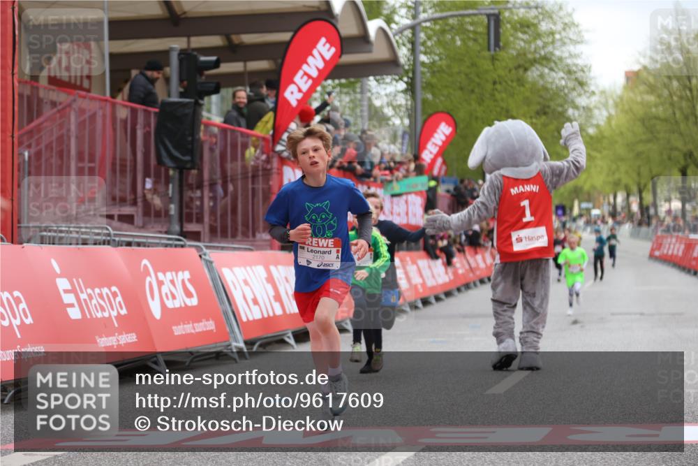 25.04.2026 - Das Zehntel Strokosch-Dieckow http://msf.ph/oto/9617609 25.04.2026 08:48:32 Ziel 1461, 1474, 1887, 2170, 2174, 2310, 2634, 3104 meine-sportfotos.de