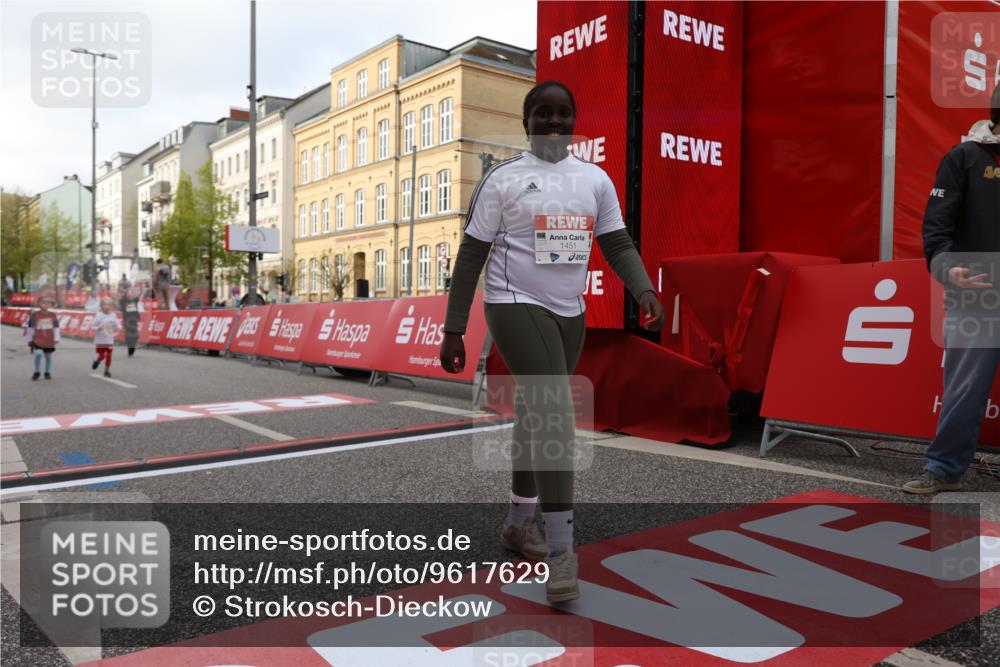 25.04.2026 - Das Zehntel Strokosch-Dieckow http://msf.ph/oto/9617629 25.04.2026 09:11:11 Ziel 1451, 1477 meine-sportfotos.de