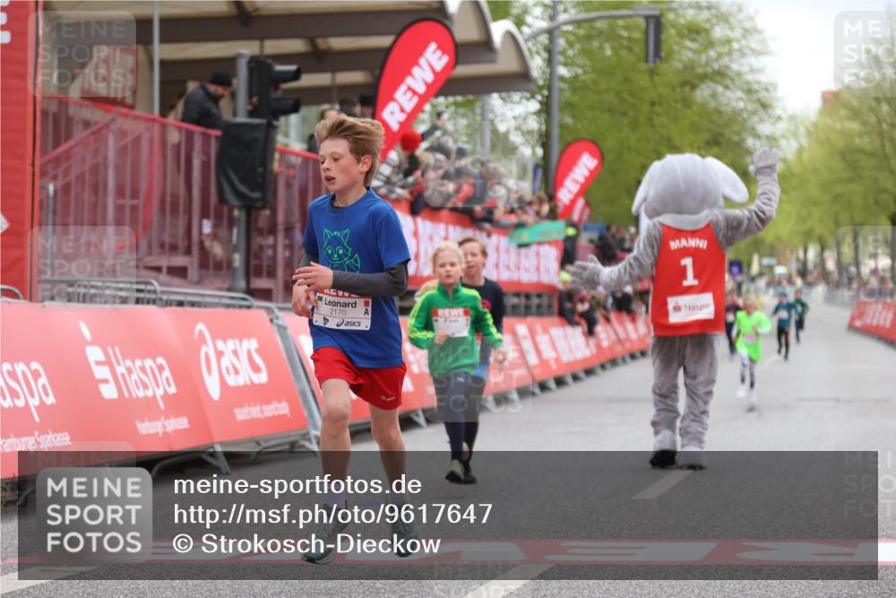 25.04.2026 - Das Zehntel Strokosch-Dieckow http://msf.ph/oto/9617647 25.04.2026 08:48:32 Ziel 1461, 1474, 1887, 2170, 2174, 2310, 2634, 3104 meine-sportfotos.de