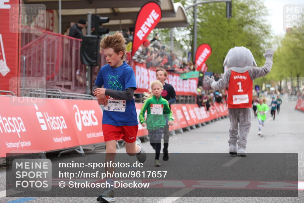 25.04.2026 - Das Zehntel Strokosch-Dieckow http://msf.ph/oto/9617657 25.04.2026 08:48:32 Ziel 1461, 1474, 1887, 2170, 2174, 2310, 2634, 3104 meine-sportfotos.de