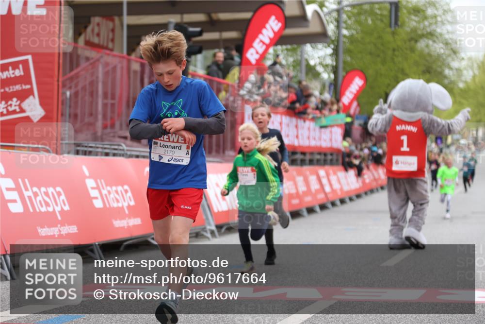 25.04.2026 - Das Zehntel Strokosch-Dieckow http://msf.ph/oto/9617664 25.04.2026 08:48:33 Ziel 1461, 1474, 1887, 2170, 2174, 2310, 2634, 3104 meine-sportfotos.de