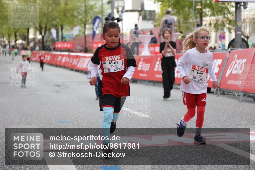 25.04.2026 - Das Zehntel Strokosch-Dieckow http://msf.ph/oto/9617681 25.04.2026 09:11:14 Ziel 1451, 2529, 3447 meine-sportfotos.de