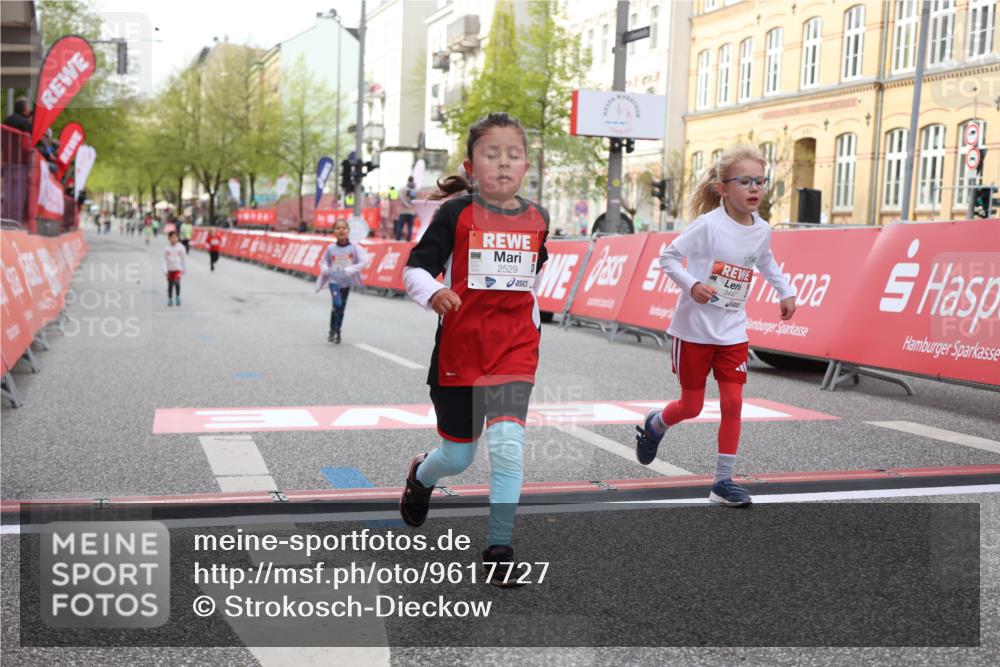25.04.2026 - Das Zehntel Strokosch-Dieckow http://msf.ph/oto/9617727 25.04.2026 09:11:15 Ziel 2529, 3447 meine-sportfotos.de