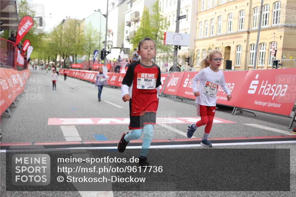 25.04.2026 - Das Zehntel Strokosch-Dieckow http://msf.ph/oto/9617736 25.04.2026 09:11:15 Ziel 2529, 3447 meine-sportfotos.de