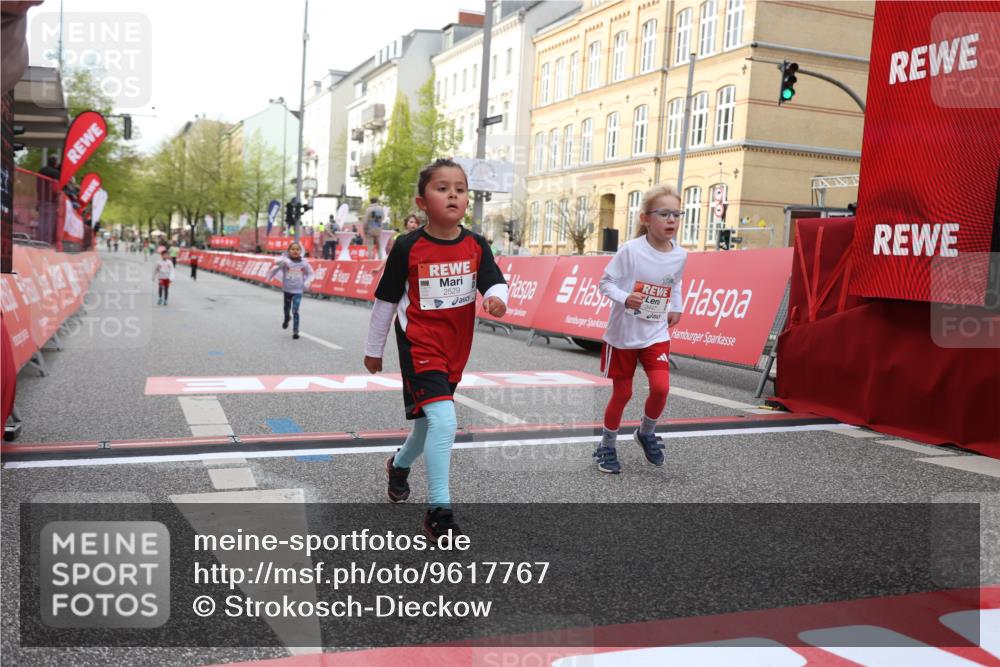 25.04.2026 - Das Zehntel Strokosch-Dieckow http://msf.ph/oto/9617767 25.04.2026 09:11:15 Ziel 2529, 3447 meine-sportfotos.de