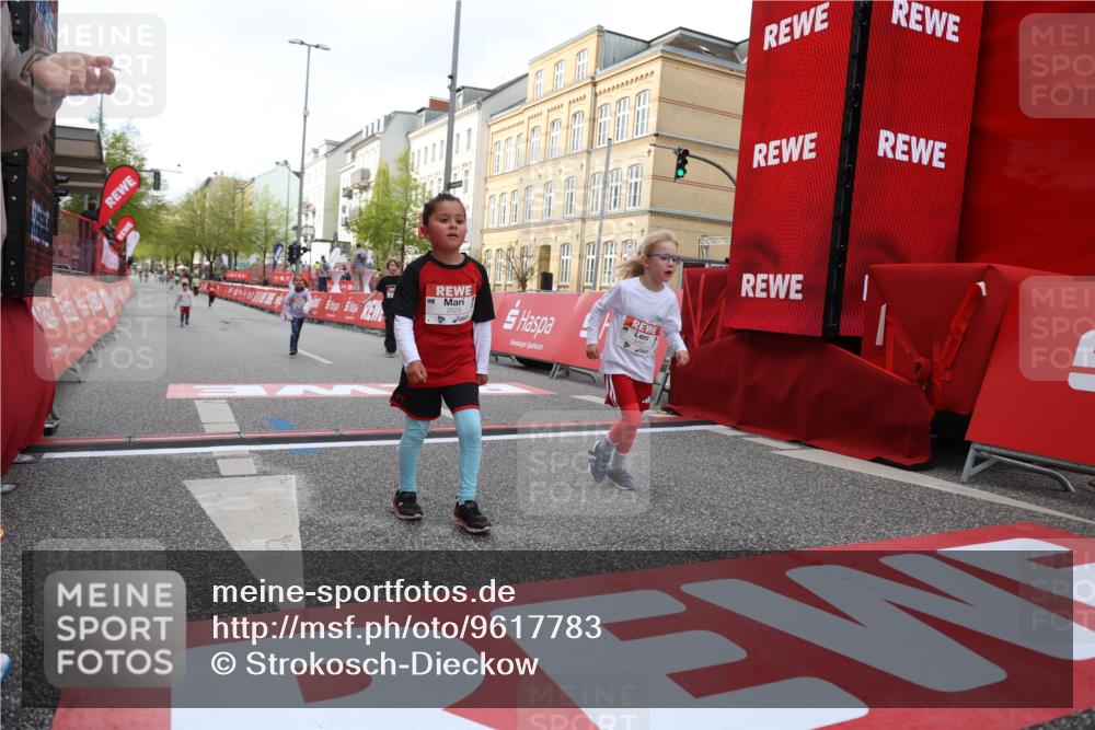 25.04.2026 - Das Zehntel Strokosch-Dieckow http://msf.ph/oto/9617783 25.04.2026 09:11:15 Ziel 2529, 3447 meine-sportfotos.de