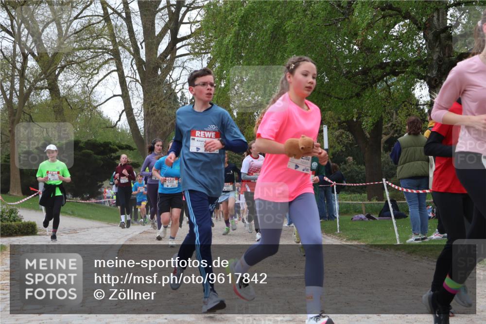 25.04.2026 - Das Zehntel Zöllner http://msf.ph/oto/9617842 25.04.2026 13:40:31 Laufen 16995 meine-sportfotos.de