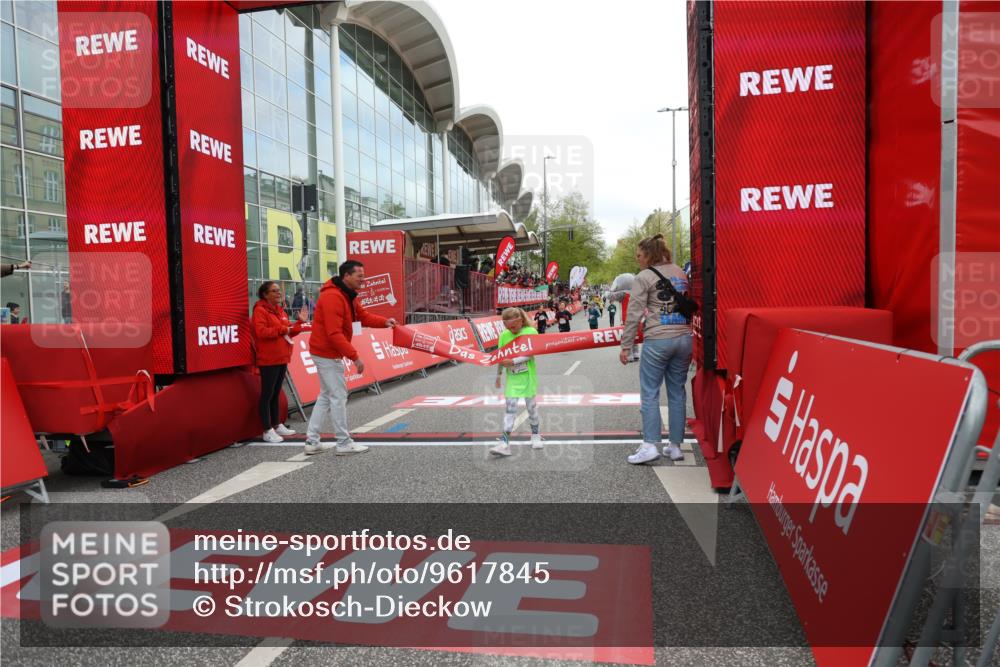 25.04.2026 - Das Zehntel Strokosch-Dieckow http://msf.ph/oto/9617845 25.04.2026 08:48:40 Ziel 1519, 2634, 3104 meine-sportfotos.de