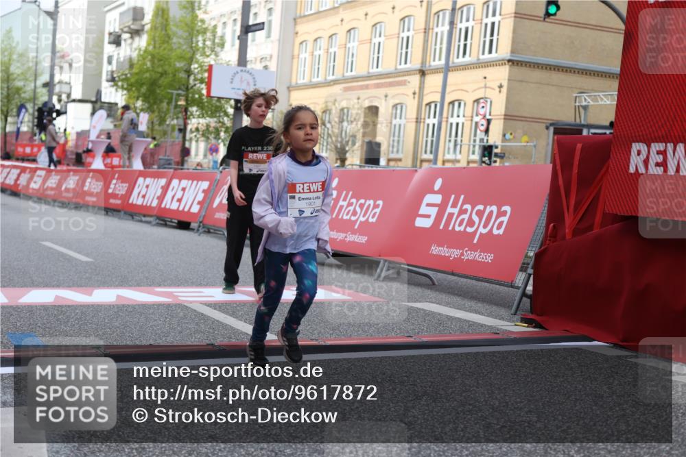 25.04.2026 - Das Zehntel Strokosch-Dieckow http://msf.ph/oto/9617872 25.04.2026 09:11:19 Ziel 1427, 1901, 2529, 3447 meine-sportfotos.de
