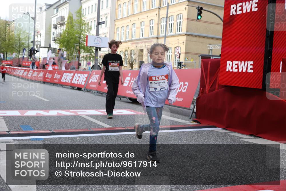 25.04.2026 - Das Zehntel Strokosch-Dieckow http://msf.ph/oto/9617914 25.04.2026 09:11:19 Ziel 1427, 1901, 2529, 3447 meine-sportfotos.de