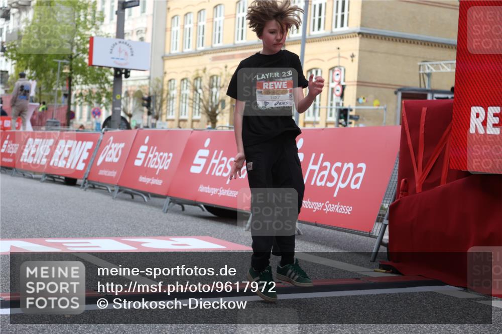 25.04.2026 - Das Zehntel Strokosch-Dieckow http://msf.ph/oto/9617972 25.04.2026 09:11:20 Ziel 1427, 1901, 2529, 3447 meine-sportfotos.de