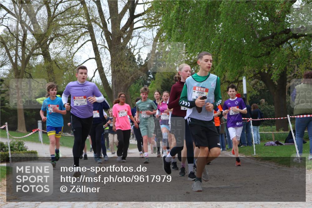25.04.2026 - Das Zehntel Zöllner http://msf.ph/oto/9617979 25.04.2026 13:40:36 Laufen 2025 meine-sportfotos.de