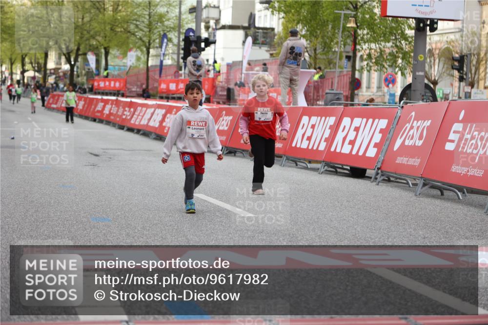 25.04.2026 - Das Zehntel Strokosch-Dieckow http://msf.ph/oto/9617982 25.04.2026 09:11:23 Ziel 1427, 1901 meine-sportfotos.de
