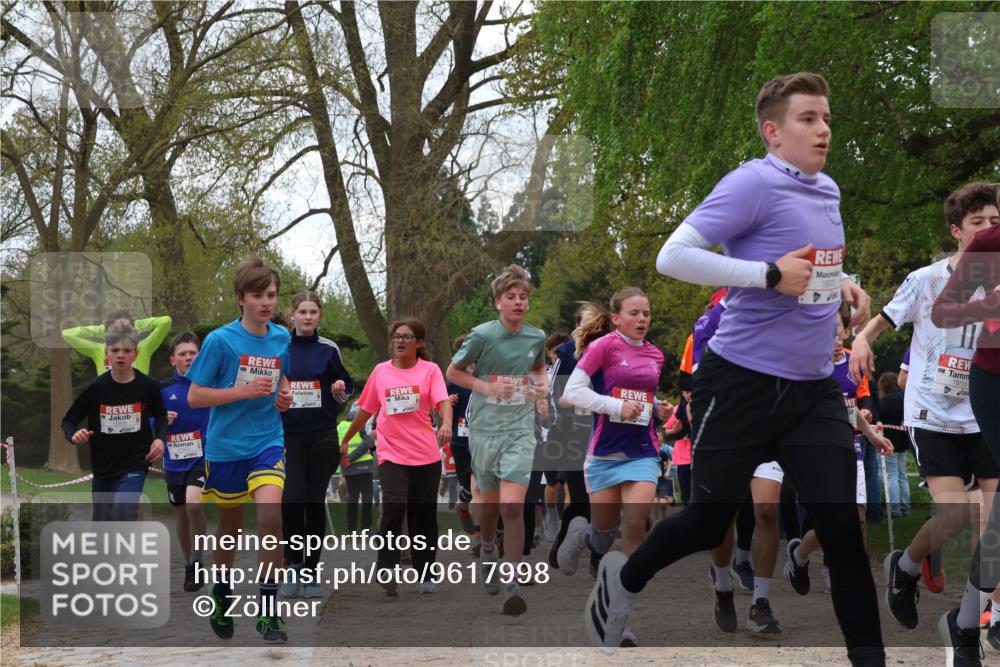 25.04.2026 - Das Zehntel Zöllner http://msf.ph/oto/9617998 25.04.2026 13:40:37 Laufen 16375, 18235 meine-sportfotos.de
