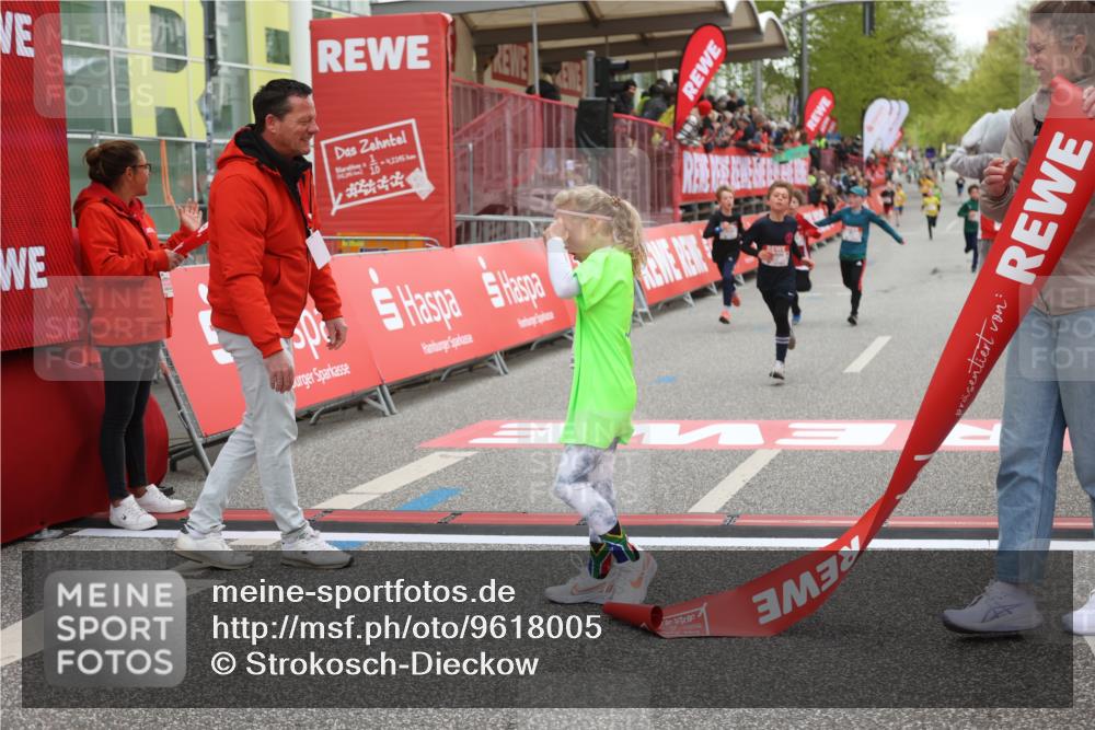 25.04.2026 - Das Zehntel Strokosch-Dieckow http://msf.ph/oto/9618005 25.04.2026 08:48:42 Ziel 1519, 3107, 3394, 3408, 3410 meine-sportfotos.de