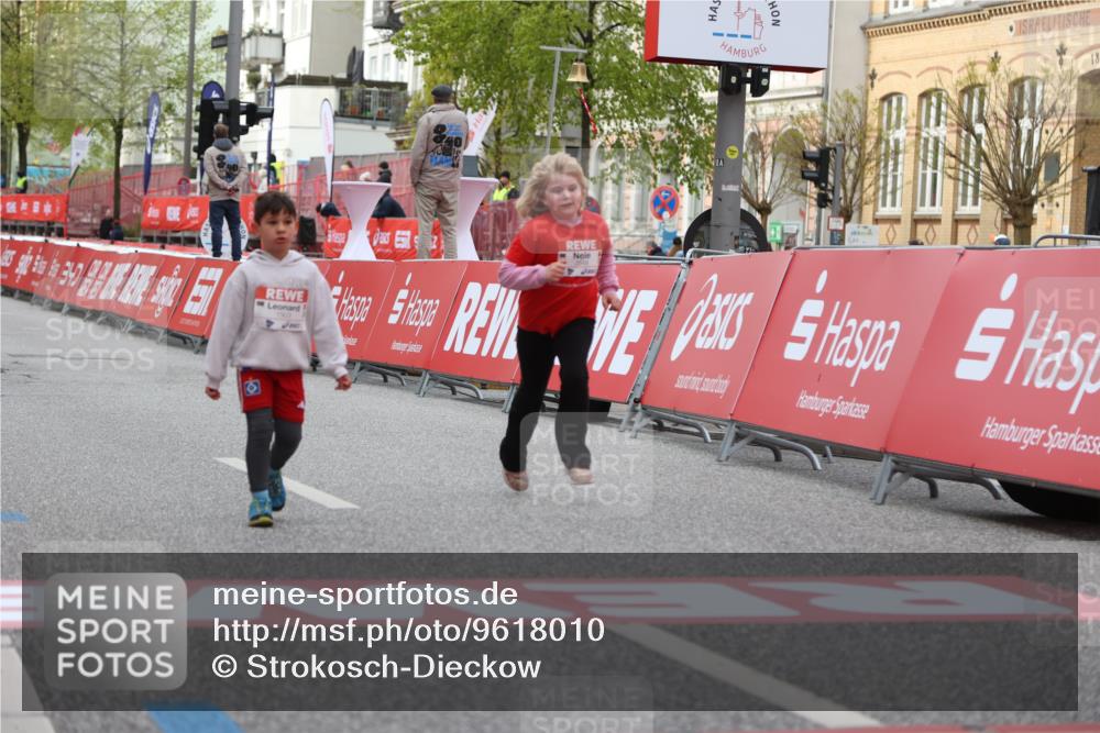 25.04.2026 - Das Zehntel Strokosch-Dieckow http://msf.ph/oto/9618010 25.04.2026 09:11:24 Ziel 1427, 1901, 2549 meine-sportfotos.de