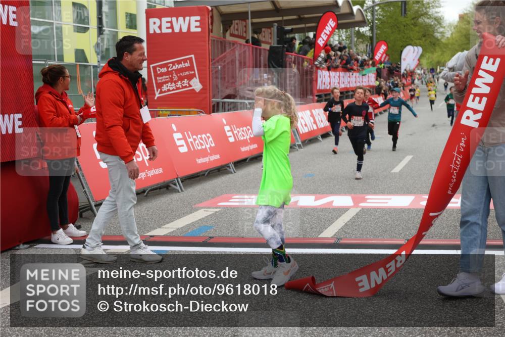 25.04.2026 - Das Zehntel Strokosch-Dieckow http://msf.ph/oto/9618018 25.04.2026 08:48:42 Ziel 1519, 3107, 3394, 3408, 3410 meine-sportfotos.de